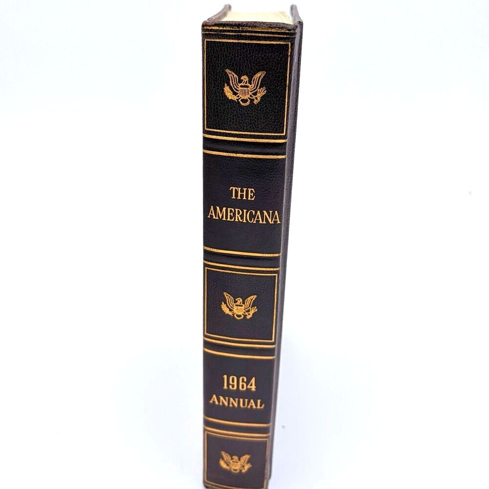 ✨VINTAGE✨ THE AMERICANA ANNUAL 1964 Edition Hardcover Book